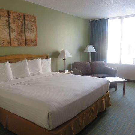 Baymont By Wyndham Fargo Hotel Eksteriør billede