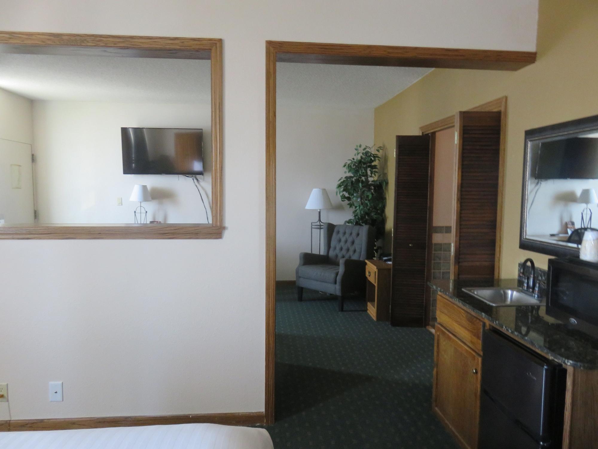 Baymont By Wyndham Fargo Hotel Eksteriør billede