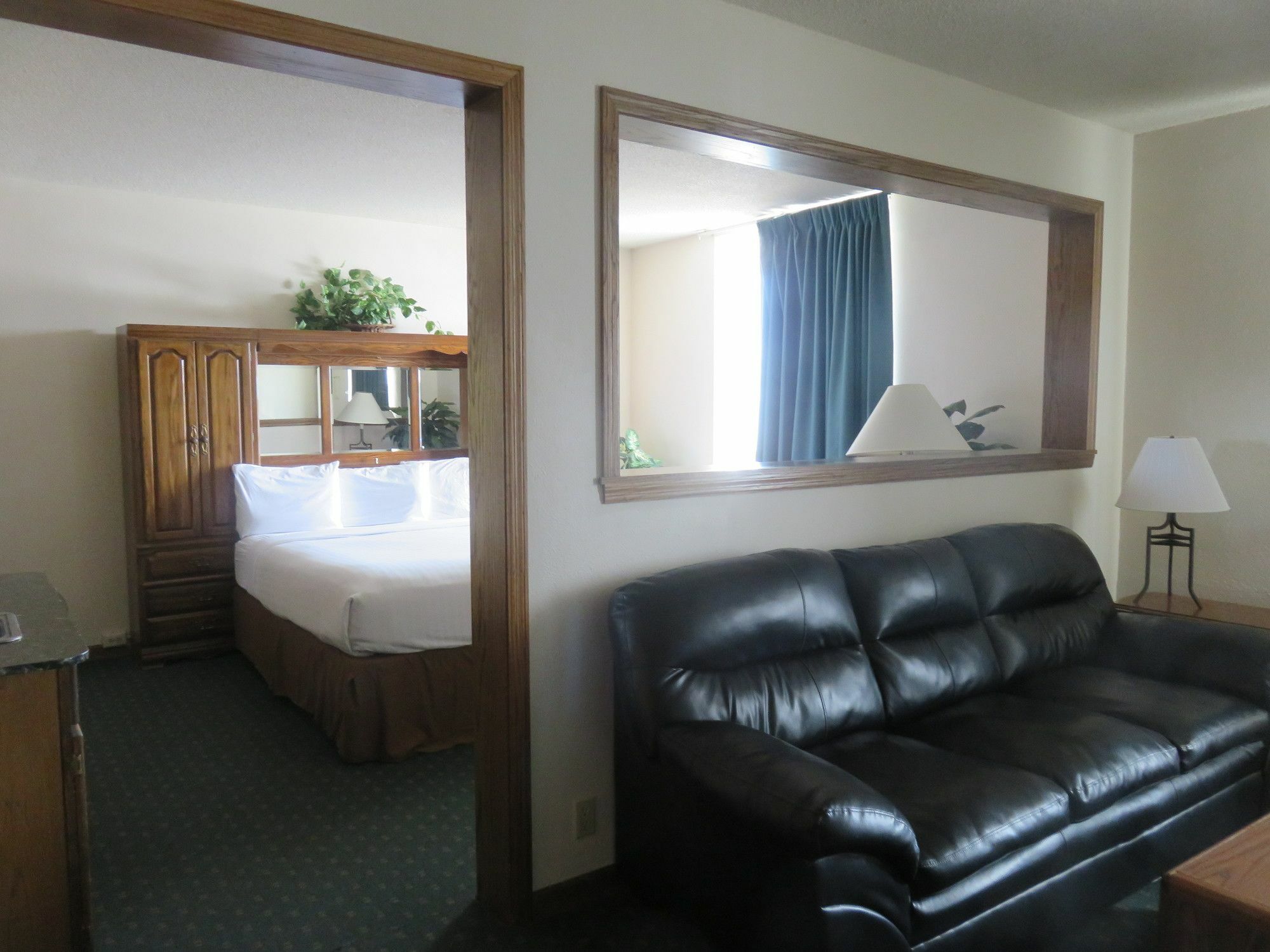 Baymont By Wyndham Fargo Hotel Eksteriør billede
