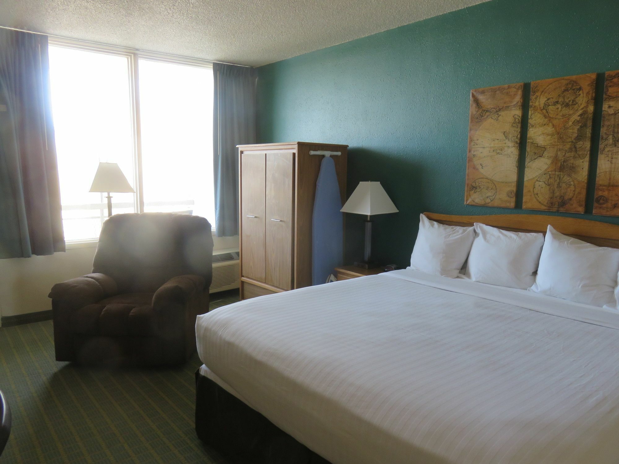 Baymont By Wyndham Fargo Hotel Eksteriør billede